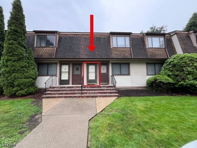 property at 1919B Stonegate Ln