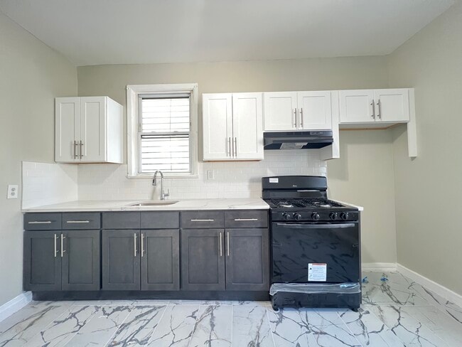 1115 Grove St, Unit 1