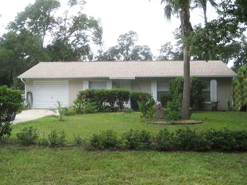 2051 Almond St in Orange City, FL - Building Photo - Building Photo