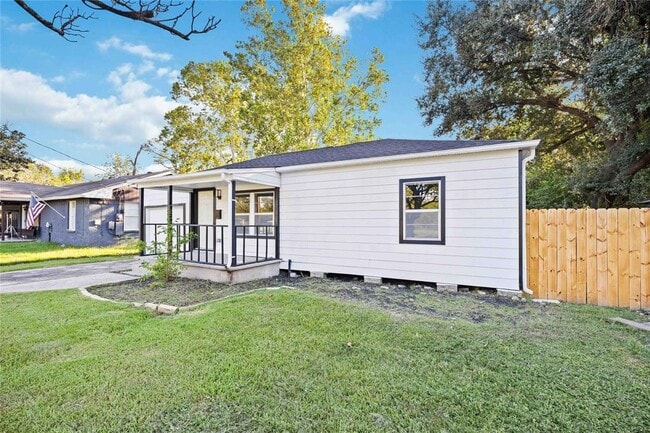 4114 Hoffman St in Houston, TX - Building Photo - Building Photo