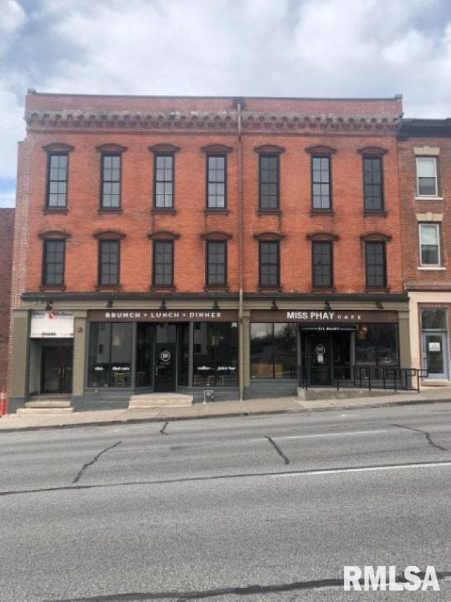 property at 508 Brady St