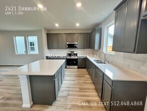 2421 Danbury Ln in Leander, TX - Building Photo - Building Photo