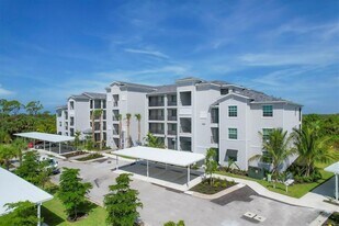 14211 Heritage Landing Blvd, Unit 1422 in Punta Gorda, FL - Building Photo