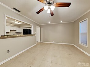 1005 Park St in Seffner, FL - Building Photo - Building Photo