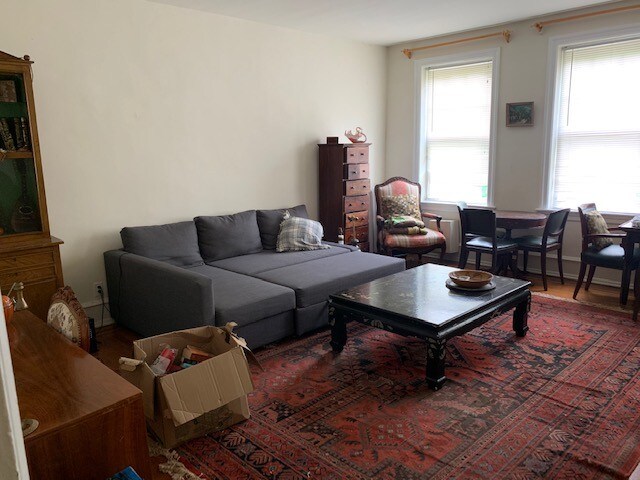 628 Pine St in Philadelphia, PA - Building Photo