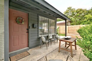 4618 Englewood Dr in Austin, TX - Building Photo