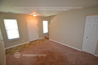 180 E Big Horn Dr in Hainesville, IL - Foto de edificio - Building Photo