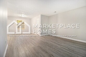 8928 Wesley Pl in Jonesboro, GA - Building Photo - Building Photo