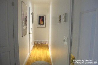 91 Prince St, Unit 21 in Boston, MA - Foto de edificio - Building Photo