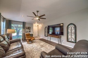 9811 Sandlet Trail in San Antonio, TX - Building Photo - Building Photo