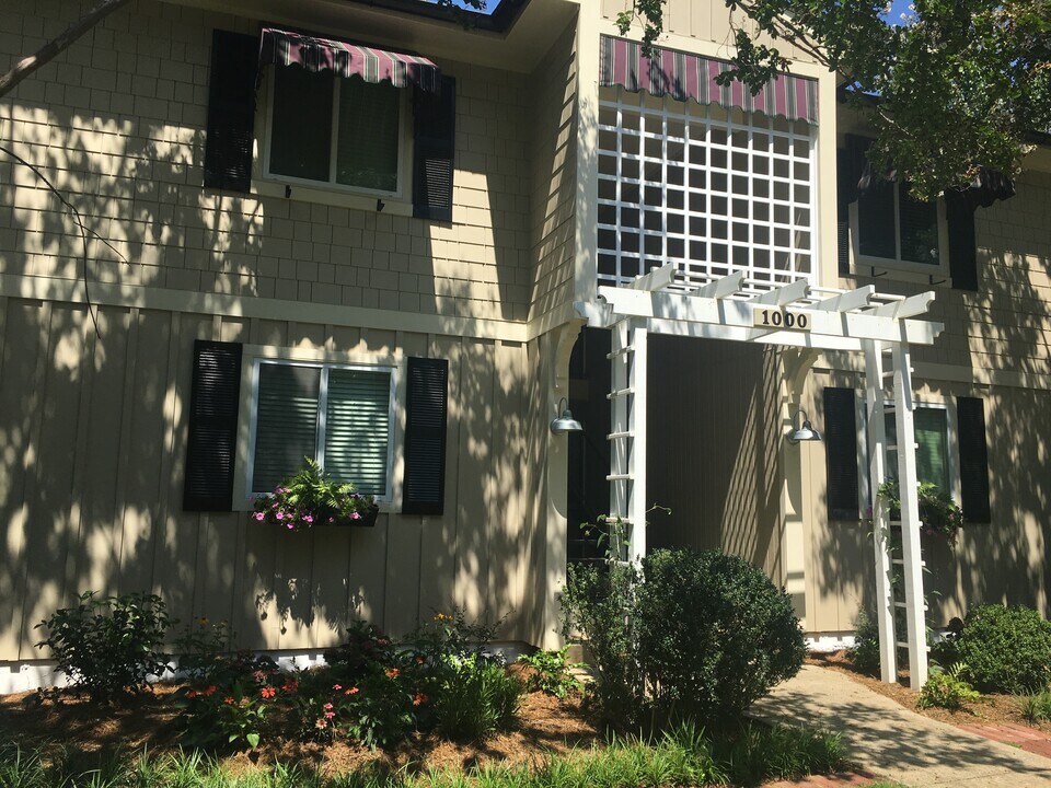 1000 28th Plz S, Unit D in Birmingham, AL - Foto de edificio