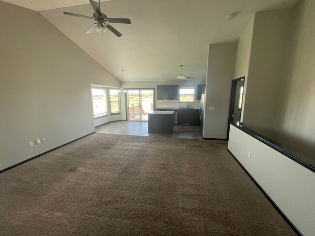 2022-2026 E Village Estates Dr in Park City, KS - Building Photo - Building Photo