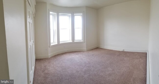 3733 N 15th St-Unit -3 in Philadelphia, PA - Foto de edificio - Building Photo