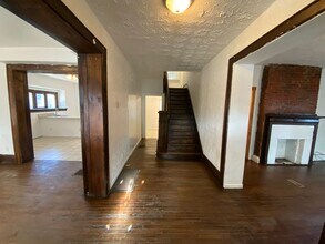 1929 Summit St in Columbus, OH - Building Photo - Building Photo