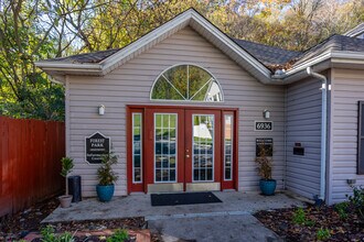Forest Park in Nashville, TN - Foto de edificio - Building Photo
