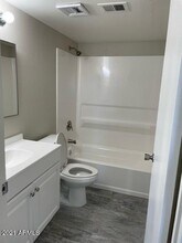 2340 W Hayward Ave in Phoenix, AZ - Building Photo - Building Photo