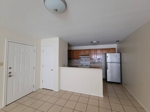 Sangria Sunset Villas in Weslaco, TX - Building Photo - Building Photo