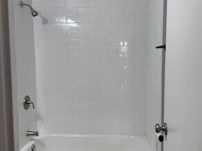 4445 Engleka Ct in Dayton, OH - Building Photo - Building Photo