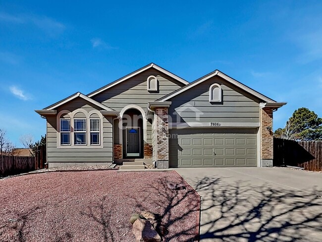 property at 7606 Cholla Ct