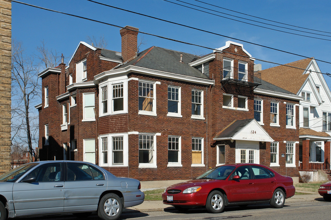 624 Lincoln Ave in Cincinnati, OH - Foto de edificio