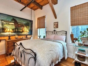 374 Union St in Peterborough, NH - Building Photo - Building Photo