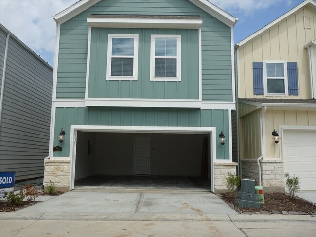 property at 701 Sand Dollar Dr