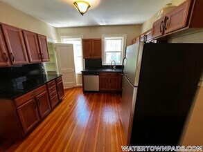 11 Fairfield St in Watertown, MA - Building Photo - Building Photo