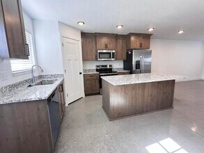 1720 E Main St in Tremonton, UT - Building Photo - Building Photo