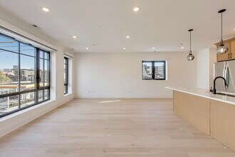 1619 W Lawrence Ave, Unit 2 in Chicago, IL - Building Photo - Building Photo