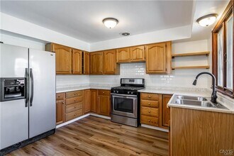 101 Terrace Cir in Syracuse, NY - Building Photo - Building Photo