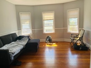 48 Cypress St in Watertown, MA - Building Photo - Building Photo