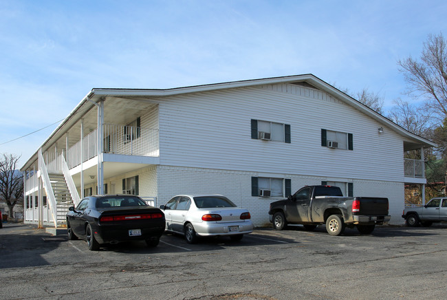 Heather Apartments in Poteau, OK - Building Photo - Building Photo