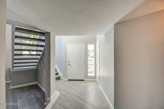 4834 E Hillery Dr in Scottsdale, AZ - Building Photo - Building Photo