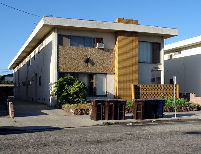 4380 W 134th St in Hawthorne, CA - Foto de edificio - Building Photo