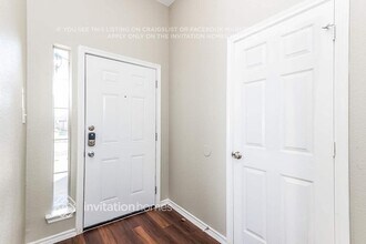 8175 Spruce Valley Dr in Fort Worth, TX - Building Photo - Building Photo