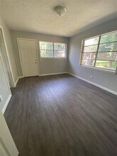 207 Betral St-Unit -A in Houston, TX - Building Photo - Building Photo