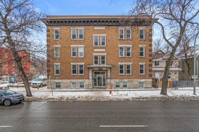 property at 677 Maryland St