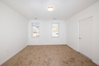 The Residences at Gateway in Washington, DC - Building Photo - Interior Photo