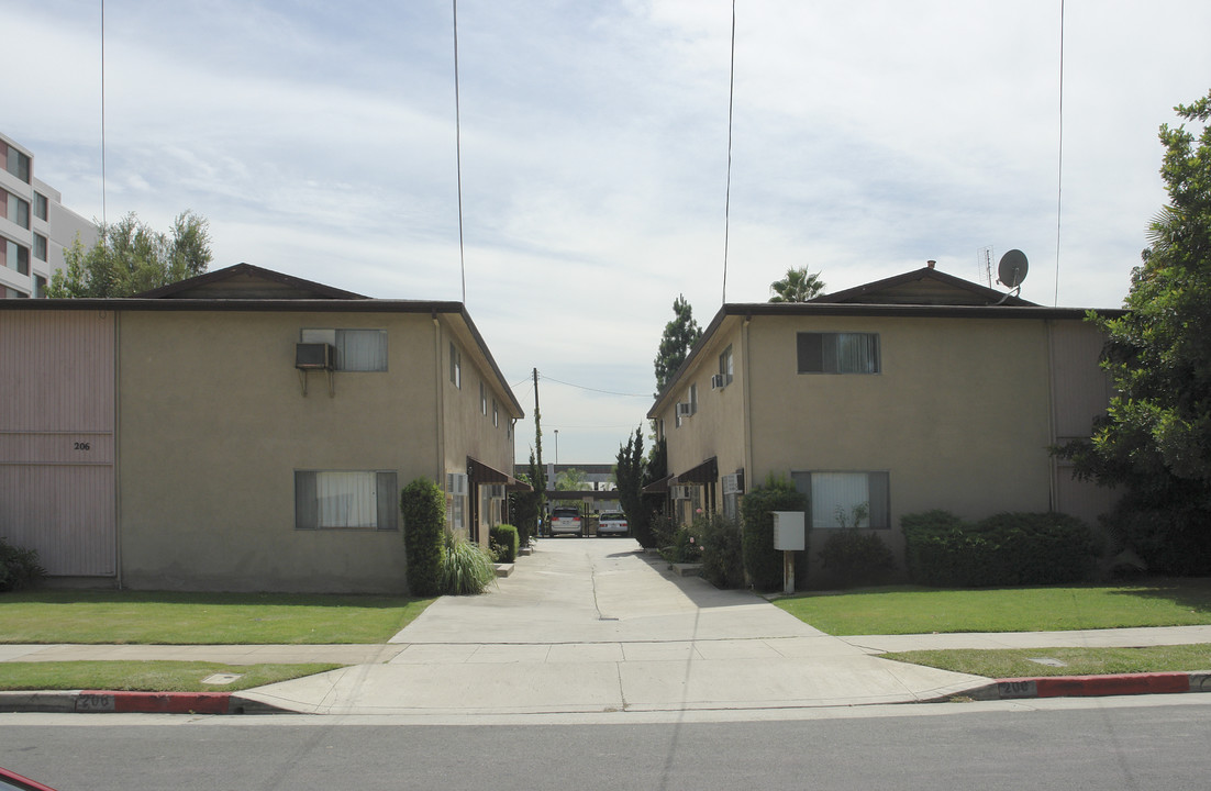 200-206 Elgin St in Alhambra, CA - Building Photo