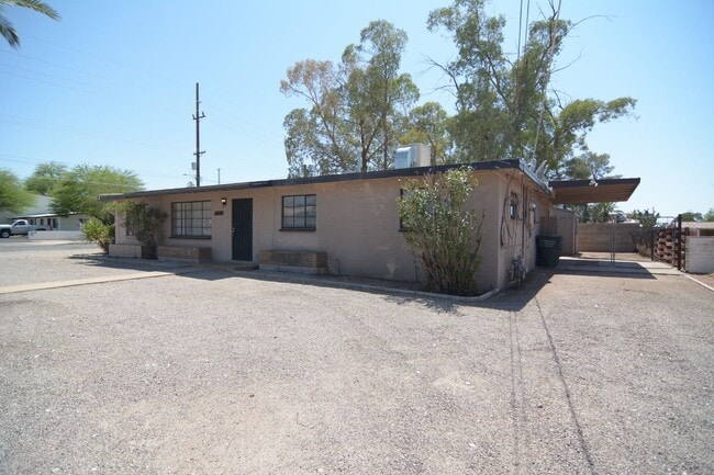 property at 1201 N Sherry Ave