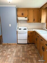 5 Stoughton Rd in Southington, CT - Building Photo - Building Photo