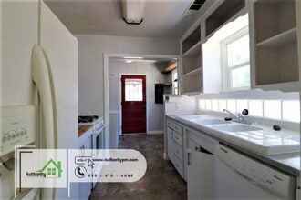 841 South St in Redding, CA - Building Photo - Building Photo