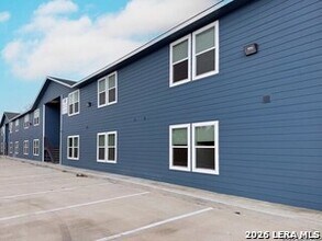 346 Ware Blvd in San Antonio, TX - Building Photo - Building Photo