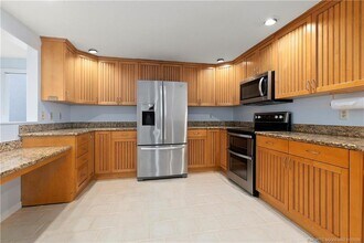 6122 SE Landing Way in Stuart, FL - Building Photo - Building Photo