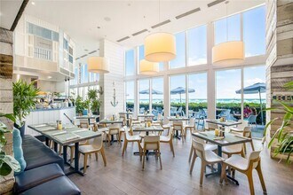 15901 Collins Ave, Unit 707 in Sunny Isles Beach, FL - Building Photo - Building Photo