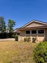 9244 Crebs Ave in Los Angeles, CA - Building Photo