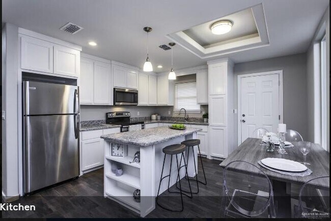 1413 Alta Vis Dr in Weslaco, TX - Building Photo - Building Photo