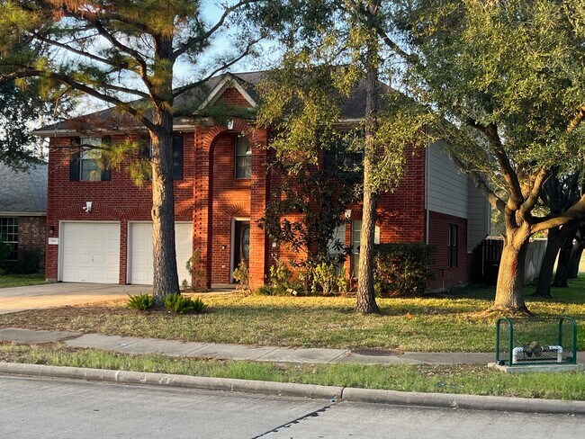 15502 Lost Maples Dr in Sugar Land, TX - Building Photo - Building Photo