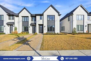 1409 Silver Marten Trl in Arlington, TX - Building Photo