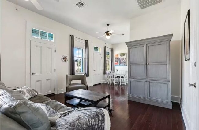 property at 1920 Euterpe St